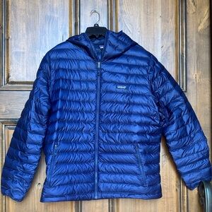 Patagonia Navy Down Hooded Quilted Jacket